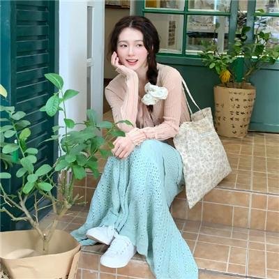渺小而坚韧